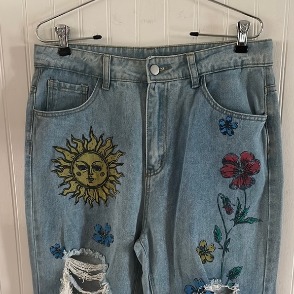 SHEIN Sun and Flowers Graphic Distressed Jeans sz Large - Picture 7 of 10